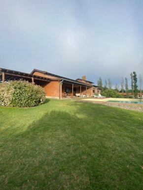 Quinta Ecuador Tandil